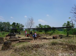 Ekskavasi Situs Watu Kucur Jombang, Arkeolog Gali Punden 225 Meter Persegi