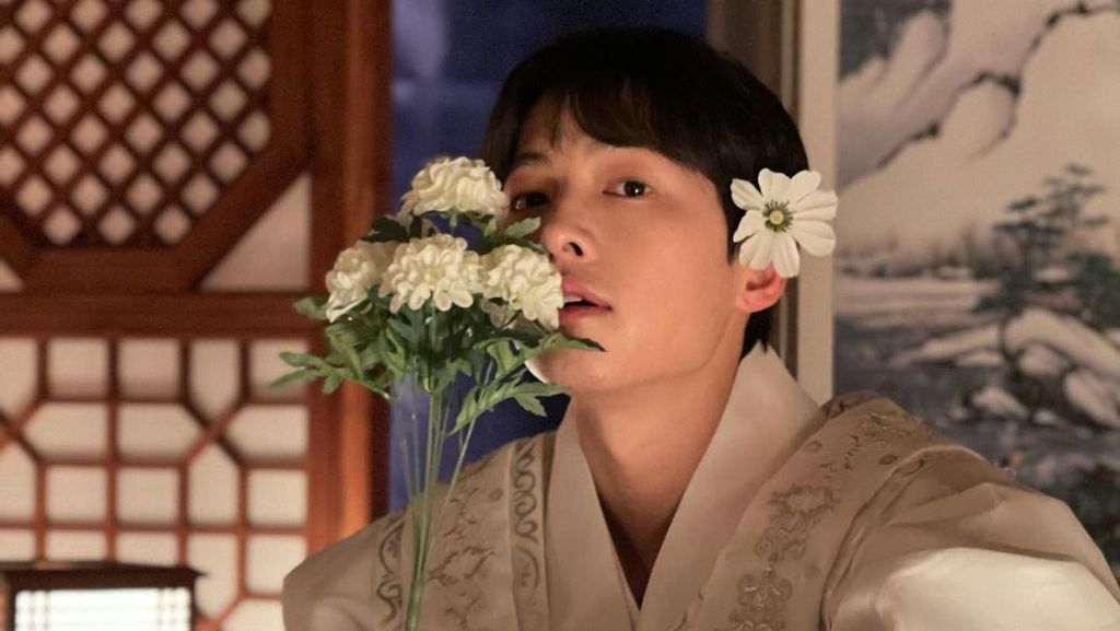 Song Joong Ki di Belakang Layar BIFF 2021, Usia 36 Rasa 22 Tahun Song Joong Ki di Belakang Layar BIFF 2021, Usia 36 Rasa 22 Tahun