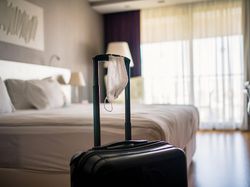 Syarat Masuk Hotel Saat PPKM, Baca Dulu Sebelum Staycation Ya