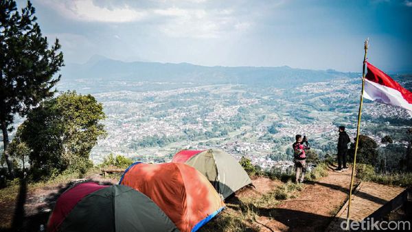 Foto: Rekomendasi 3 Tempat Kemping Cantik di Lembang, Catat Ya!