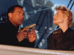 Under Siege (1992): Aksi Steven Seagal dalam Menghadapi Serangan Teroris