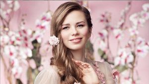 8 Potret Rapunzel Dunia Nyata, Tak Potong Rambut Selama 23 Tahun