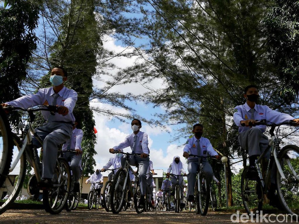 Cegah Tawuran, Disdik Sumut Minta Pelajar Tak Bawa Motor ke Sekolah Cegah Tawuran, Disdik Sumut Minta Pelajar Tak Bawa Motor ke Sekolah