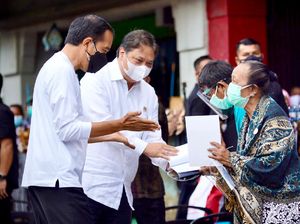 Airlangga Dampingi Jokowi Resmikan Program BT-PKLW di Yogyakarta