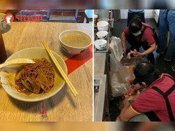 Jorok! Restoran Mie Ini Ketahuan Potong Daging di Lantai