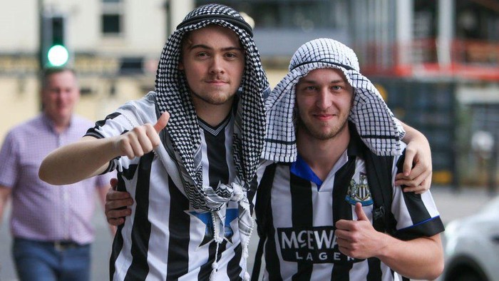 Newcastle United dibeli Arab Saudi: Bagaimana bisa terjadi, seperti apa reaksi suporter dan mengapa sampai menyeret isu HAM?