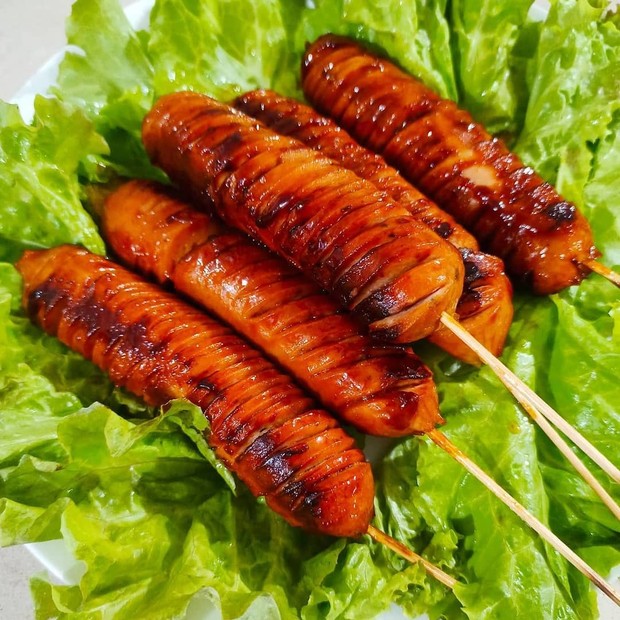 Sosis bakar pedas manis/ Foto: Instagram.com/dapur_nike_maknyusss Sosis bakar pedas manis/ Foto: Instagram.com/dapur_nike_maknyusss