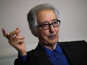 Abolhassan Banisadr, Presiden Pertama Iran Meninggal Dunia di Paris