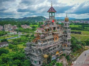 Foto Bangunan Rp 33 M Bikinan Petani, Dijuluki Gedung Paling Aneh