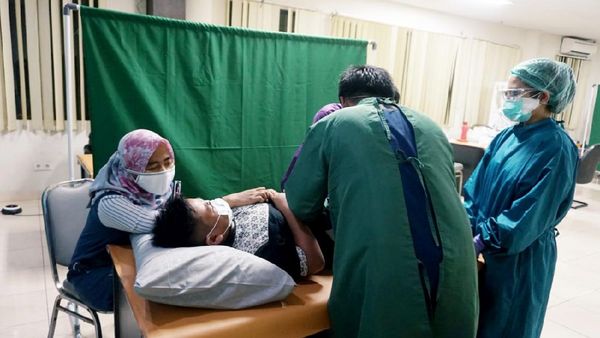 Khitanan Massal untuk Kaum Dhuafa