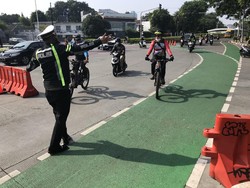 Pesepeda dan Mobil Pelat Ganjil Diputar Balik di Gage Sudirman Pagi Ini