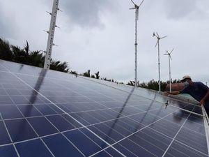 Dukung G20, PLN Bangun 36 PLTS Atap di Bali