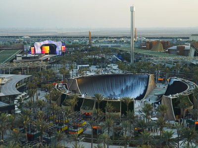Woah, Ada Air Terjun Buatan di Dubai Expo