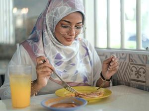 Dianjurkan Makan Dahulu Sebelum Sholat Idul Fitri, Ini Alasannya Dianjurkan Makan Dahulu Sebelum Sholat Idul Fitri, Ini Alasannya
