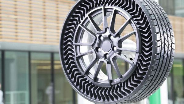 Lihat Wujud Ban Tanpa Angin yang Mulai Dijual 2024