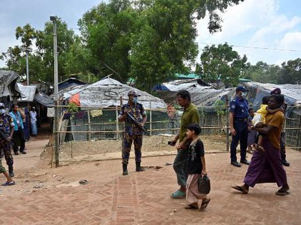 Polisi Bangladesh Tangkap 16 Orang saat Gerebek Kamp Rohingya di Dhaka
