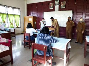 Belajar Tatap Muka di Medan Dimulai, Pelajar Wajib Bawa Izin Ortu ke Sekolah Belajar Tatap Muka di Medan Dimulai, Pelajar Wajib Bawa Izin Ortu ke Sekolah