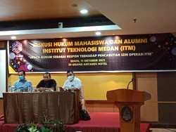 Sedihnya Mahasiswa ITM Tak Bisa Sidang Skripsi Gegara Dualisme Yayasan