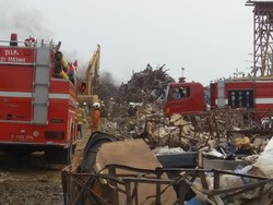 Gudang Rongsok di Cengkareng Terbakar, 14 Unit Damkar Dikerahkan