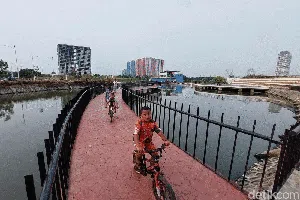 Jorok, Waduk Daan Mogot Banyak Sampah