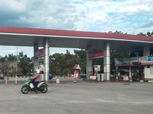 Warga di Pekanbaru Kesulitan Dapat BBM, Pertamina Buka Suara