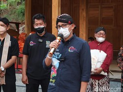 Susah Sinyal di Nglanggeran, Sandiaga: Segera Dipasang Repeater dan BTS