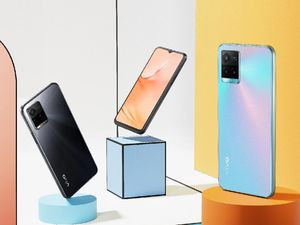 Harga dan Spesifikasi Vivo Y33s yang Baru Tiba di Indonesia Harga dan Spesifikasi Vivo Y33s yang Baru Tiba di Indonesia
