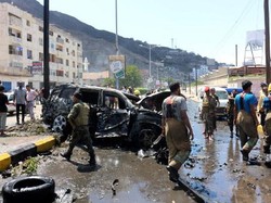 Serangan Bom Mobil saat Konvoi Gubernur Aden Yaman Lewat, 6 Orang Tewas