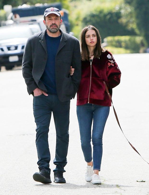 Ana de Armas dan Ben Affleck / foto: Bauer-Griffin/GC Images via People.com Ana de Armas dan Ben Affleck
