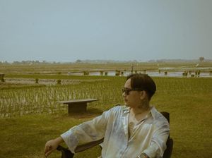 Ben Sihombing Bawa Pendengar Balik ke Era 90-an dengan Lagu Rita Effendy