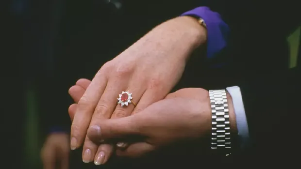 cincin pertunangan Sarah Ferguson