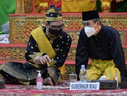 Tokoh Melayu di Riau Datuk Seri Al Azhar Meninggal Dunia