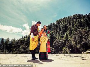 Kisah Cinta Manis Ratu Termuda Asia, Bikin Raja Bhutan Tolak Poligami Kisah Cinta Manis Ratu Termuda Asia, Bikin Raja Bhutan Tolak Poligami