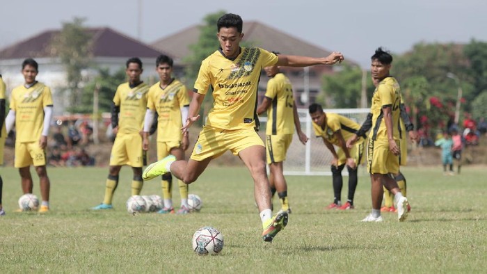 Kadek Dinas Satria Adiputra