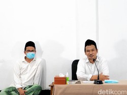 Keluarga Angkat Bicara Soal Gus Baha yang Muncul di Survei Ketum PBNU