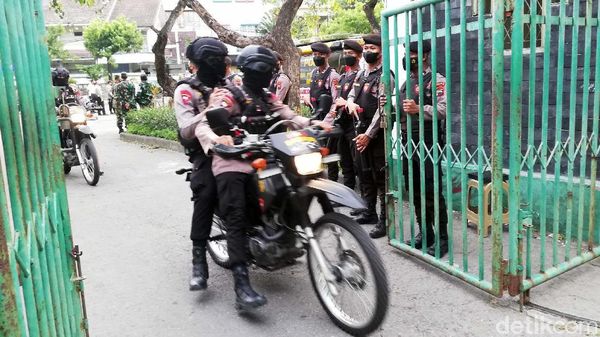 Kondisi Stadion Manahan Solo Jelang Derby Mataram