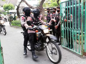 Kondisi Stadion Manahan Solo Jelang Derby Mataram Kondisi Stadion Manahan Solo Jelang Derby Mataram