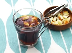 Kopi Campur Keju, Racikan Aneh yang Bikin Kopi Lebih Nikmat