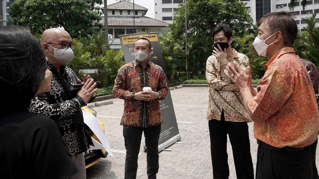 Manjakan Nasabah Tabungan Co-Branding Maybank Manjakan Nasabah Tabungan Co-Branding Maybank