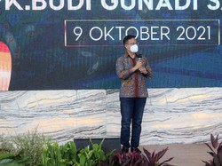 Menkes Budi Sebut Omicron Turunkan Kemampuan Vaksin Covid-19