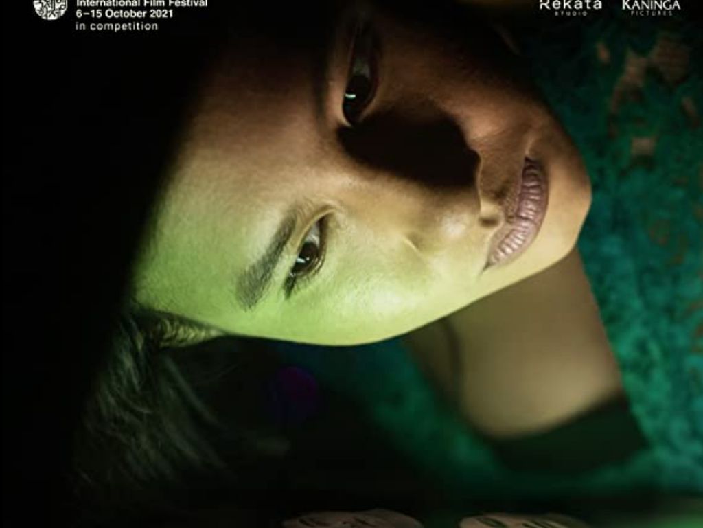 Tubuh dan Tabu dalam Film Penyalin Cahaya Tubuh dan Tabu dalam Film Penyalin Cahaya