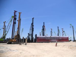 Smelter Freeport di Gresik Dikejar Rampung Akhir 2023