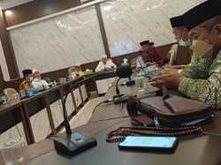 PWNU Jatim Resmi Usung Gus Yahya Sebagai Calon Ketum PBNU