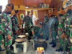 11 Anggota TNI Asal Papua Diajak Belajar Mengolah Kopi di Banyuwangi