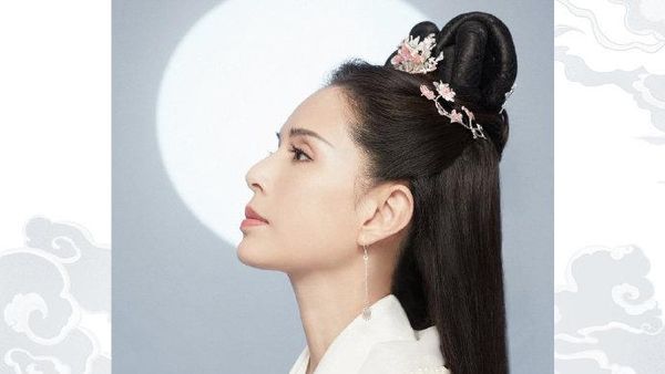 Dilema Carman Lee, Bibi Lung Tercantik yang Betah Melajang di Usia 55 Tahun