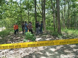 Pembunuh Wanita Terbungkus Plastik di Hutan Grobogan Divonis 12 Tahun Bui Pembunuh Wanita Terbungkus Plastik di Hutan Grobogan Divonis 12 Tahun Bui