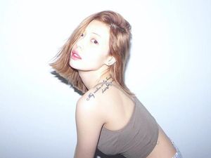 So Pretty! HyunA Tampil Beda dengan Rambut Pendek So Pretty! HyunA Tampil Beda dengan Rambut Pendek