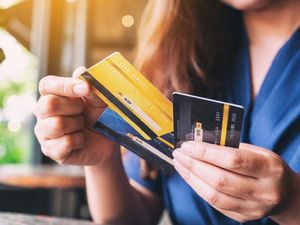Mau Ganti Kartu ATM BCA? Begini Caranya biar Tak Perlu Repot ke Bank Lagi! Mau Ganti Kartu ATM BCA? Begini Caranya biar Tak Perlu Repot ke Bank Lagi!
