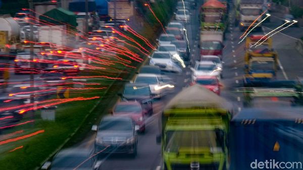 3 Fakta Naik Motor-Mobil Jarak 250 Km Wajib PCR/Antigen