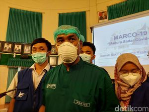 Relawan Madura Sadar COVID-19 Vaksinasi 3.000 Warga di 12 Pulau Relawan Madura Sadar COVID-19 Vaksinasi 3.000 Warga di 12 Pulau